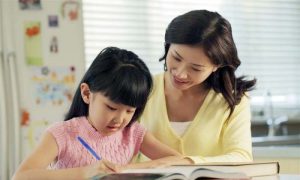 Bí Quyết Hướng Dẫn Con Học Một Cách Khoa Học - Trường Mầm Non STEAM KIDS