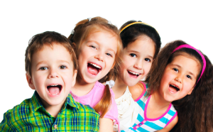 Tâm Sinh Lý Trẻ Và Cách Cha Mẹ Nên Dạy Con Qua Các Năm Từ 3-6 Tuổi - Trường Mầm Non STEAM KIDS