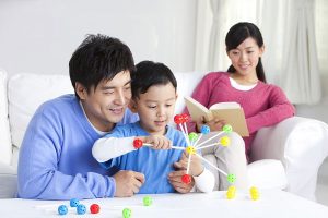 Đừng Để Tuổi Thơ Con Mơ Hồ Hình Ảnh Bố - Trường Mầm Non STEAM KIDS