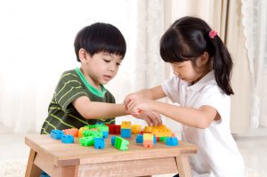 21 Trò Chơi Giúp Con Thông Minh Từ Bé - Trường Mầm Non STEAM KIDS