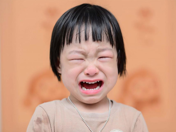 5 Biểu Hiện Cho Thấy Con Bạn Là Đứa Trẻ Hư, Không Uốn Nắn Có Ngày Hối Hận 5 Biểu Hiện Cho Thấy Con Bạn Là Đứa Trẻ Hư, Không Uốn Nắn Có Ngày Hối Hận - Trường Mầm Non STEAM KIDS