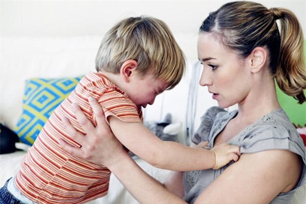 Xử Lý Cuộc Khủng Hoảng, Ăn Vạ Của Trẻ Mà Không Cần La Mắng - Trường Mầm Non STEAM KIDS