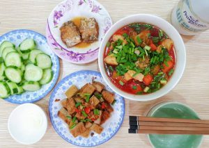 Thực Đơn Hàng Ngày Tiết Kiệm Dành Cho Gia Đình 4 Người - Trường Mầm Non STEAM KIDS