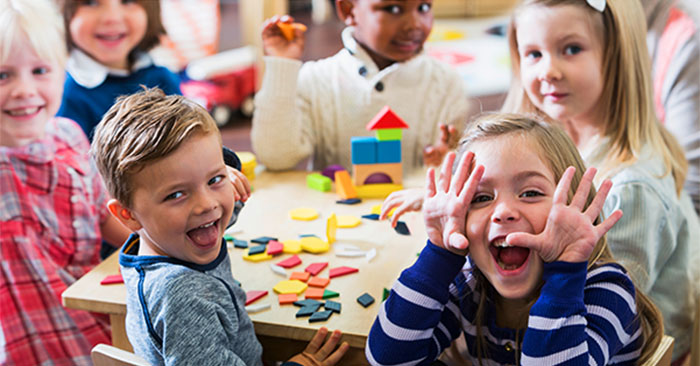 Tổng Hợp Các Xu Hướng Giáo Dục Mầm Non Mới Của Các Nước Và Việt Nam Hiện Nay Tổng Hợp Các Xu Hướng Giáo Dục Mầm Non Mới Của Các Nước Và Việt Nam Hiện Nay - Trường Mầm Non STEAM KIDS