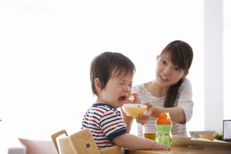 Trẻ Biếng Ăn, Chậm Tăng Cân, Cha Mẹ Phải Làm Gì? - Trường Mầm Non STEAM KIDS