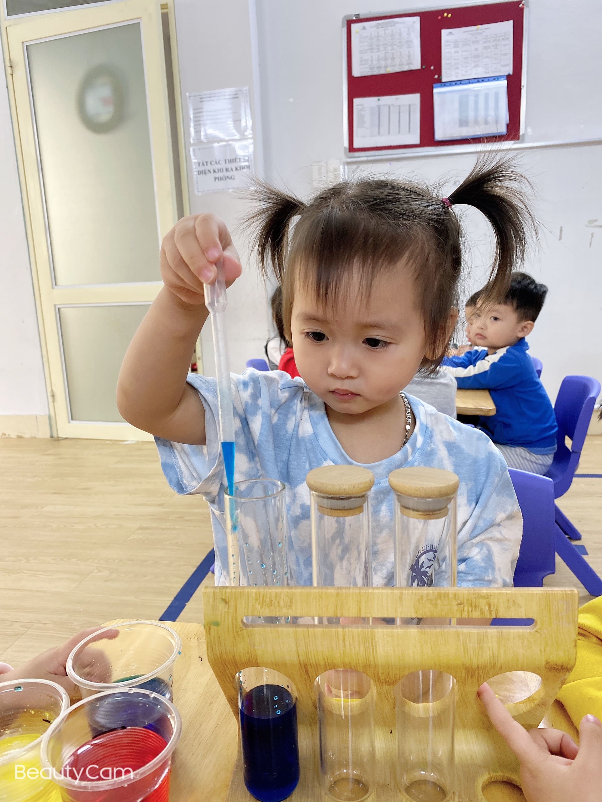 Thí Nghiệm: Bí Mật Của Đường Lớp Steam 5 - Trường Mầm Non STEAM KIDS