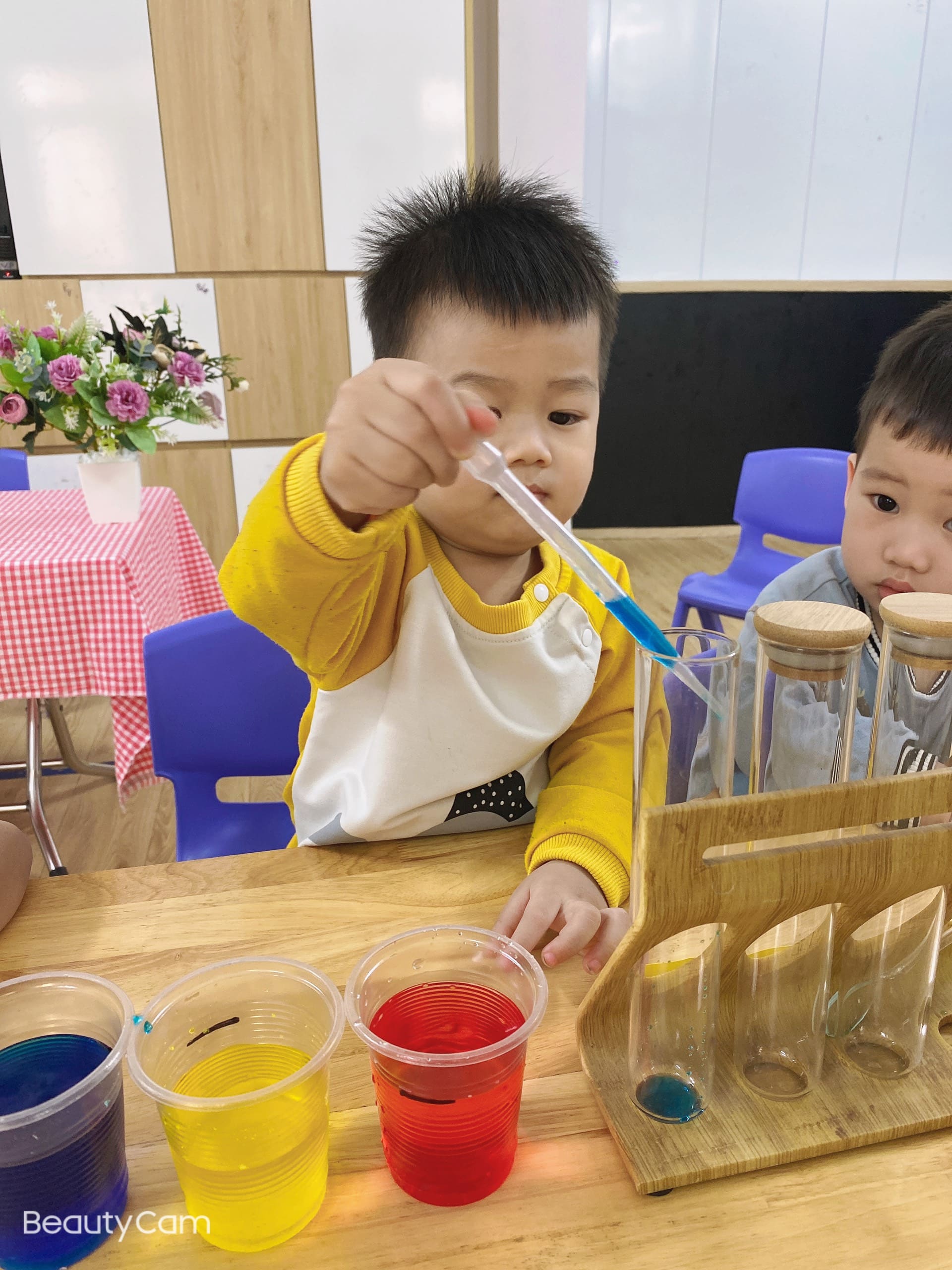 Thí Nghiệm: Bí Mật Của Đường Lớp Steam 5 - Trường Mầm Non STEAM KIDS