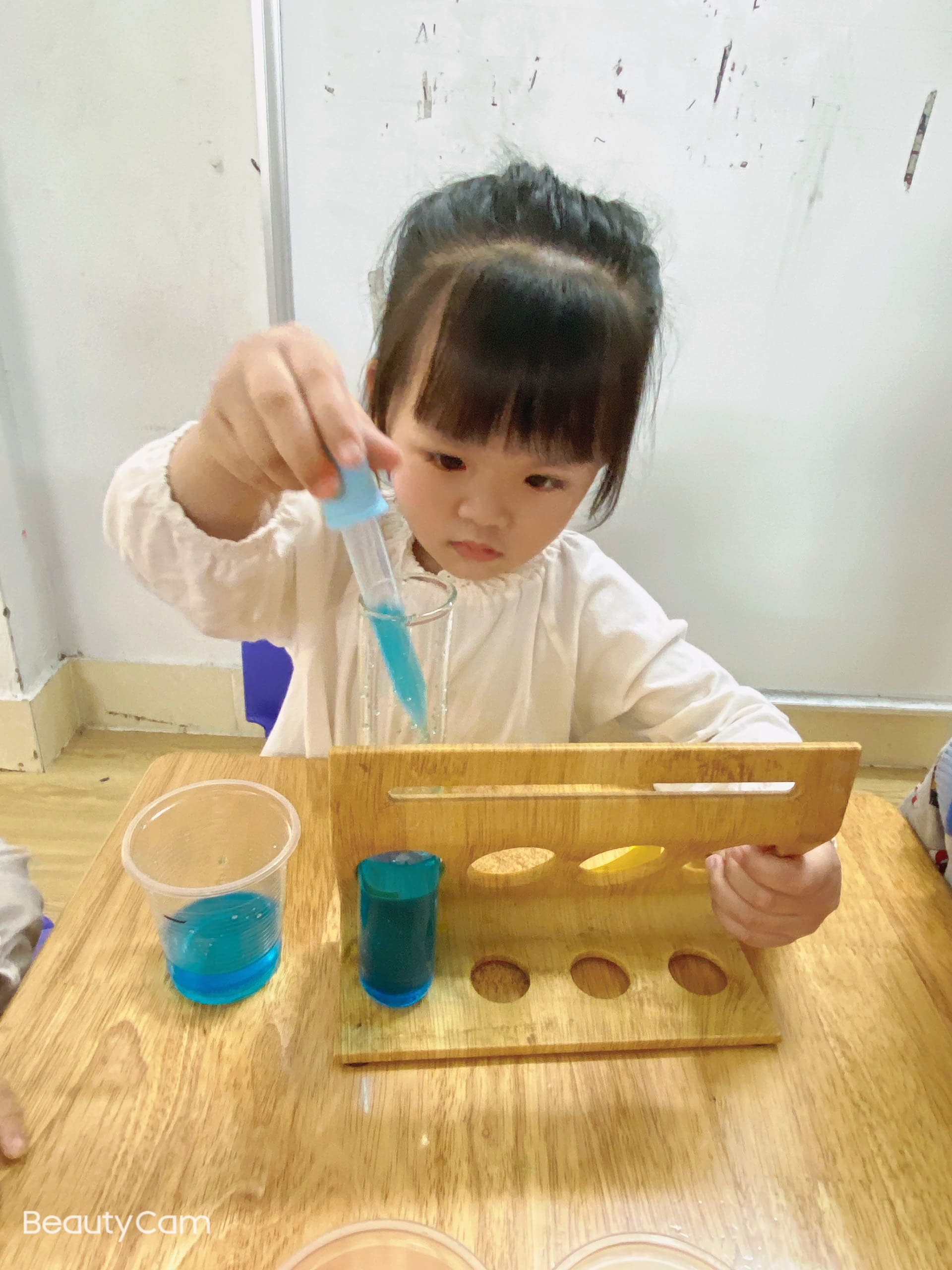 Thí Nghiệm: Bí Mật Của Đường Lớp Steam 5 - Trường Mầm Non STEAM KIDS