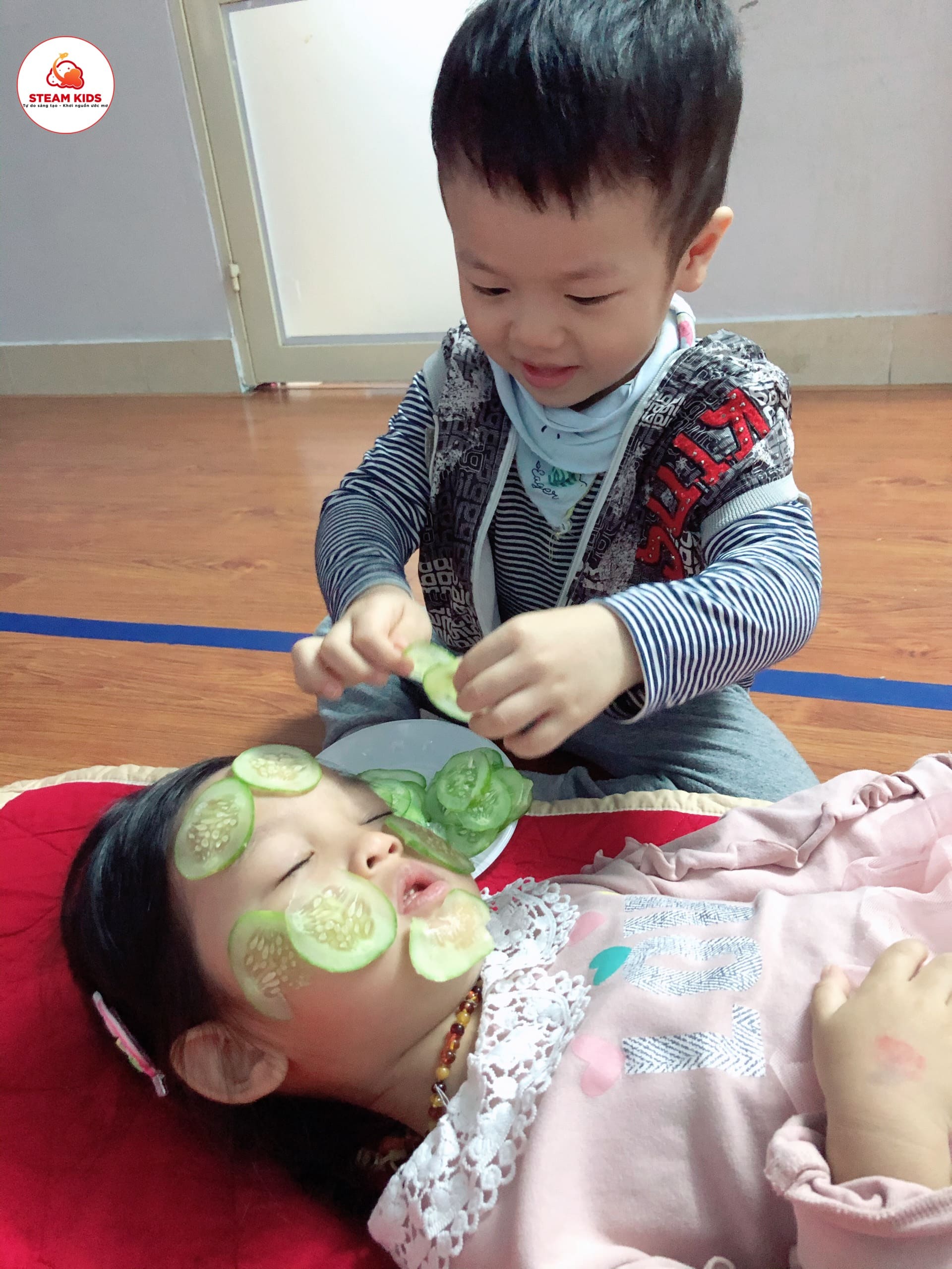 Thư Giãn Sau Những Ngày Học Cùng Các Bạn Nhỏ Lớp Steam 4 Thư Giãn Sau Những Ngày Học Cùng Các Bạn Nhỏ Lớp Steam 4 - Trường Mầm Non STEAM KIDS