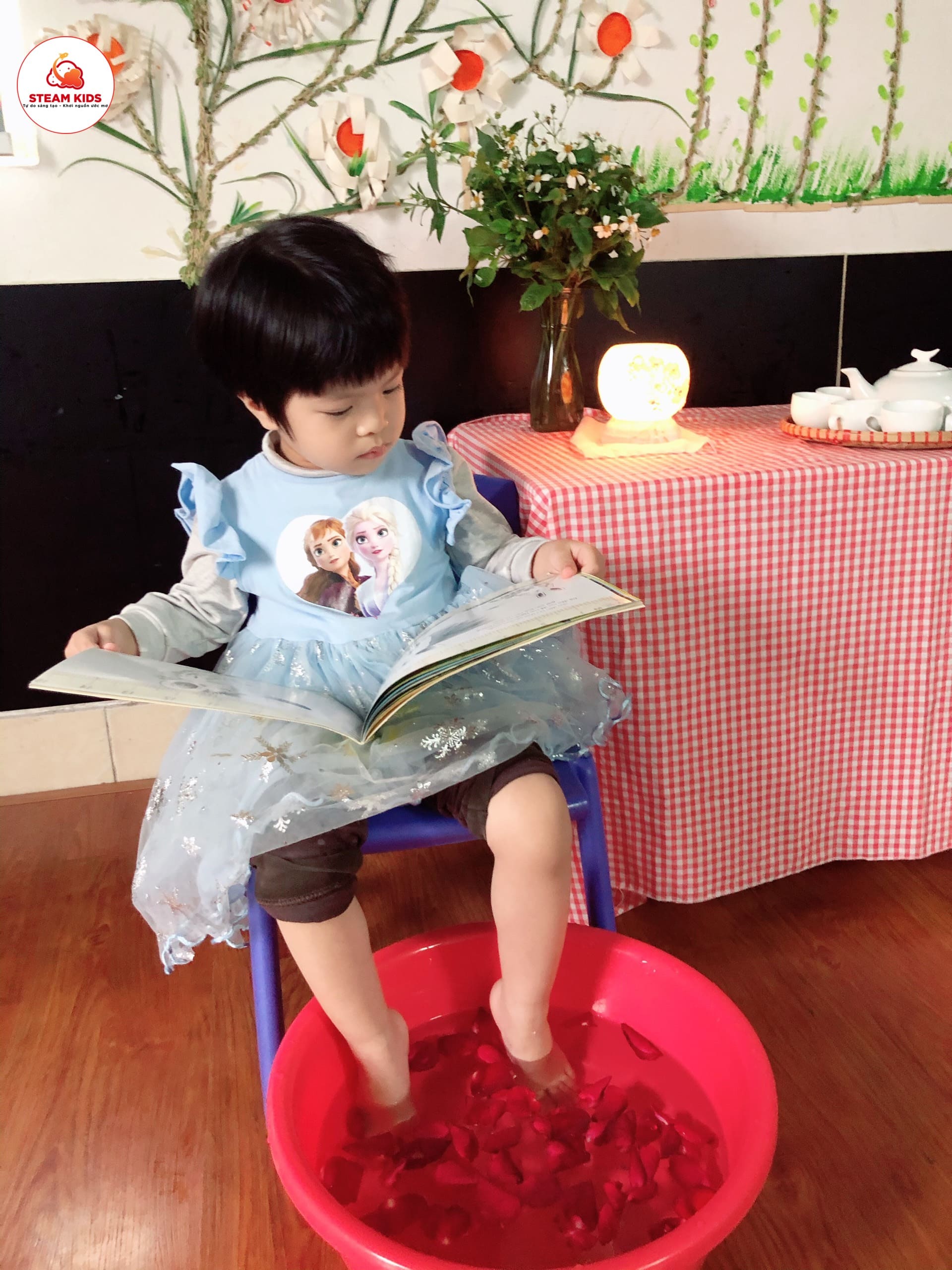 Thư Giãn Sau Những Ngày Học Cùng Các Bạn Nhỏ Lớp Steam 4 Thư Giãn Sau Những Ngày Học Cùng Các Bạn Nhỏ Lớp Steam 4 - Trường Mầm Non STEAM KIDS