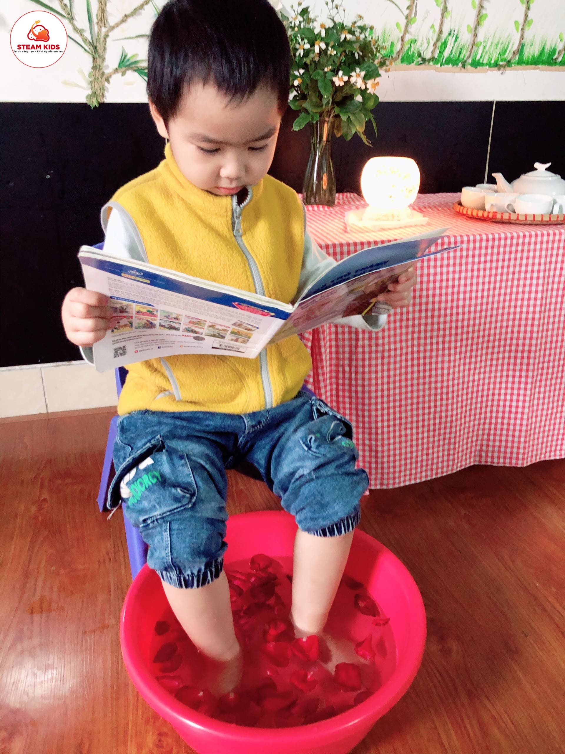 Thư Giãn Sau Những Ngày Học Cùng Các Bạn Nhỏ Lớp Steam 4 Thư Giãn Sau Những Ngày Học Cùng Các Bạn Nhỏ Lớp Steam 4 - Trường Mầm Non STEAM KIDS