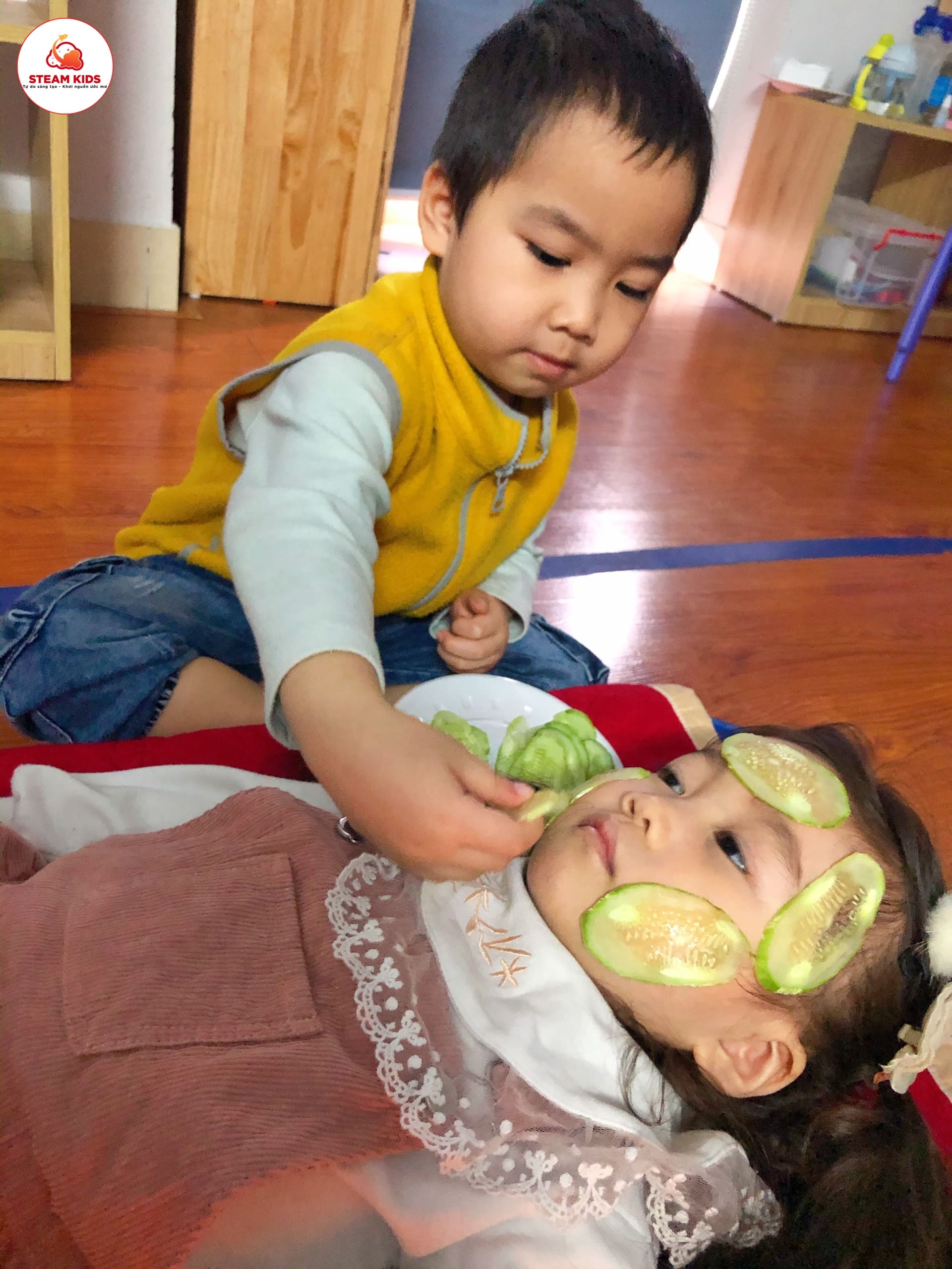 Thư Giãn Sau Những Ngày Học Cùng Các Bạn Nhỏ Lớp Steam 4 Thư Giãn Sau Những Ngày Học Cùng Các Bạn Nhỏ Lớp Steam 4 - Trường Mầm Non STEAM KIDS