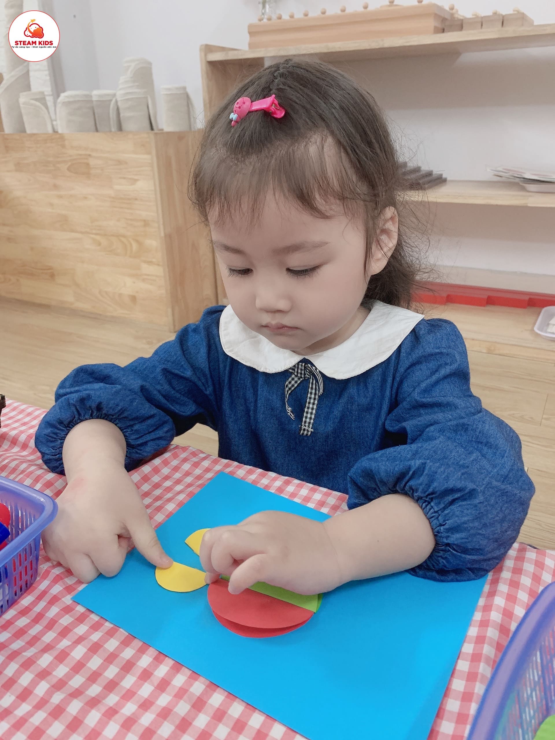 Thực Hành Mon: Làm Con Cá Bằng Giấy Lớp Steam 4 - Trường Mầm Non STEAM KIDS