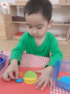 Thực Hành Mon: Làm Con Cá Bằng Giấy Lớp Steam 4 - Trường Mầm Non STEAM KIDS