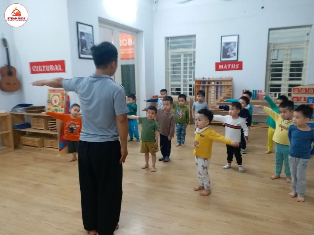 Tiết Học Võ Thuật Của Lớp Steam 6 - Trường Mầm Non STEAM KIDS