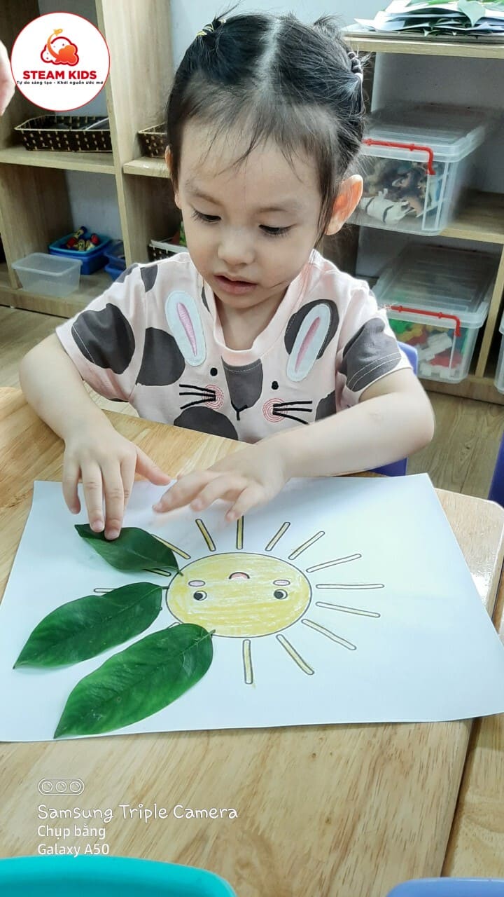Hoạt Động Tạo Hình Những Bông Hoa Mặt Trời Lớp Steam6 Hoạt Động Tạo Hình Những Bông Hoa Mặt Trời Lớp Steam6 - Trường Mầm Non STEAM KIDS