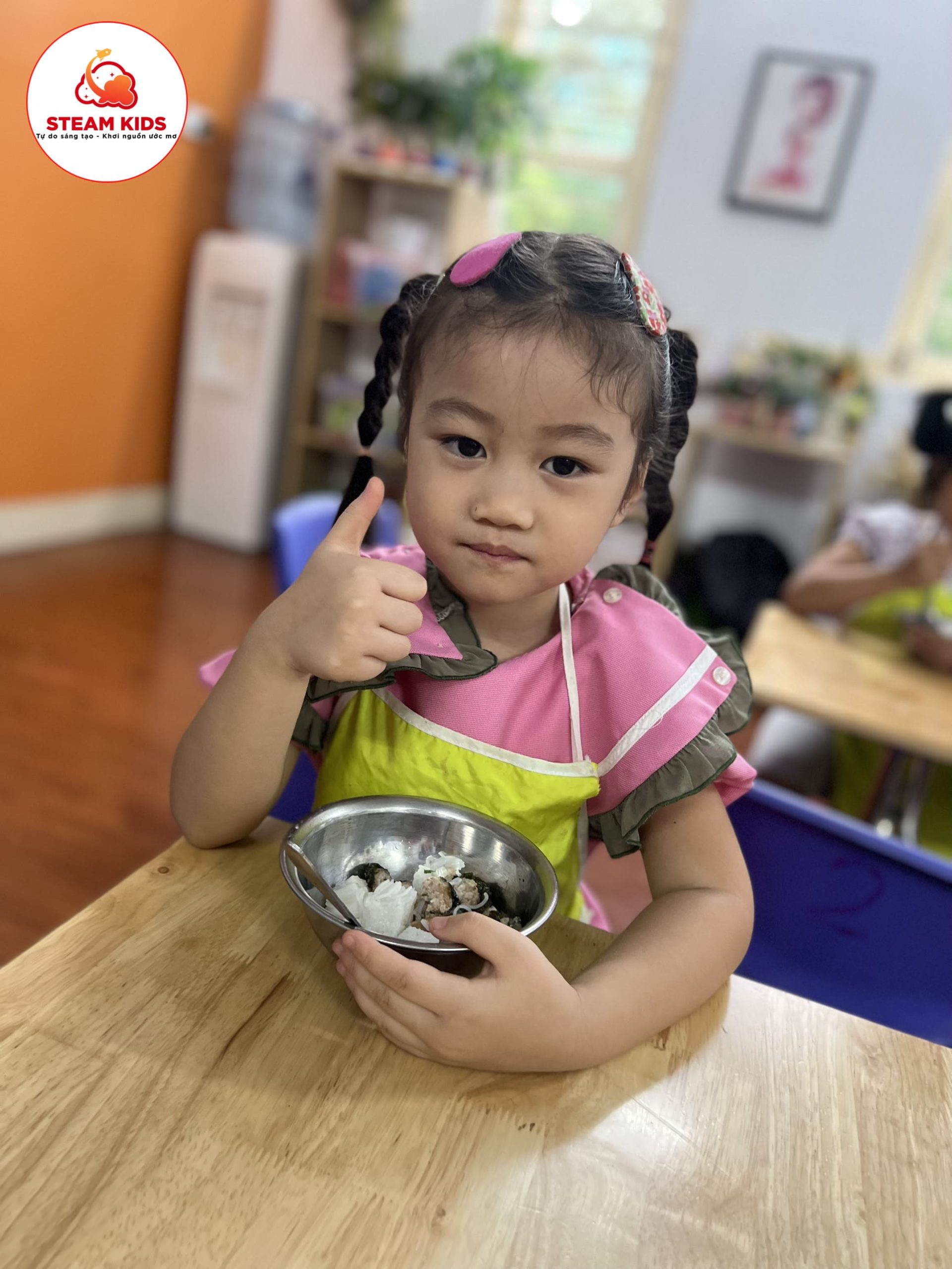 Cooking: Món Bún Chả Lá Lốt - Trường Mầm Non STEAM KIDS