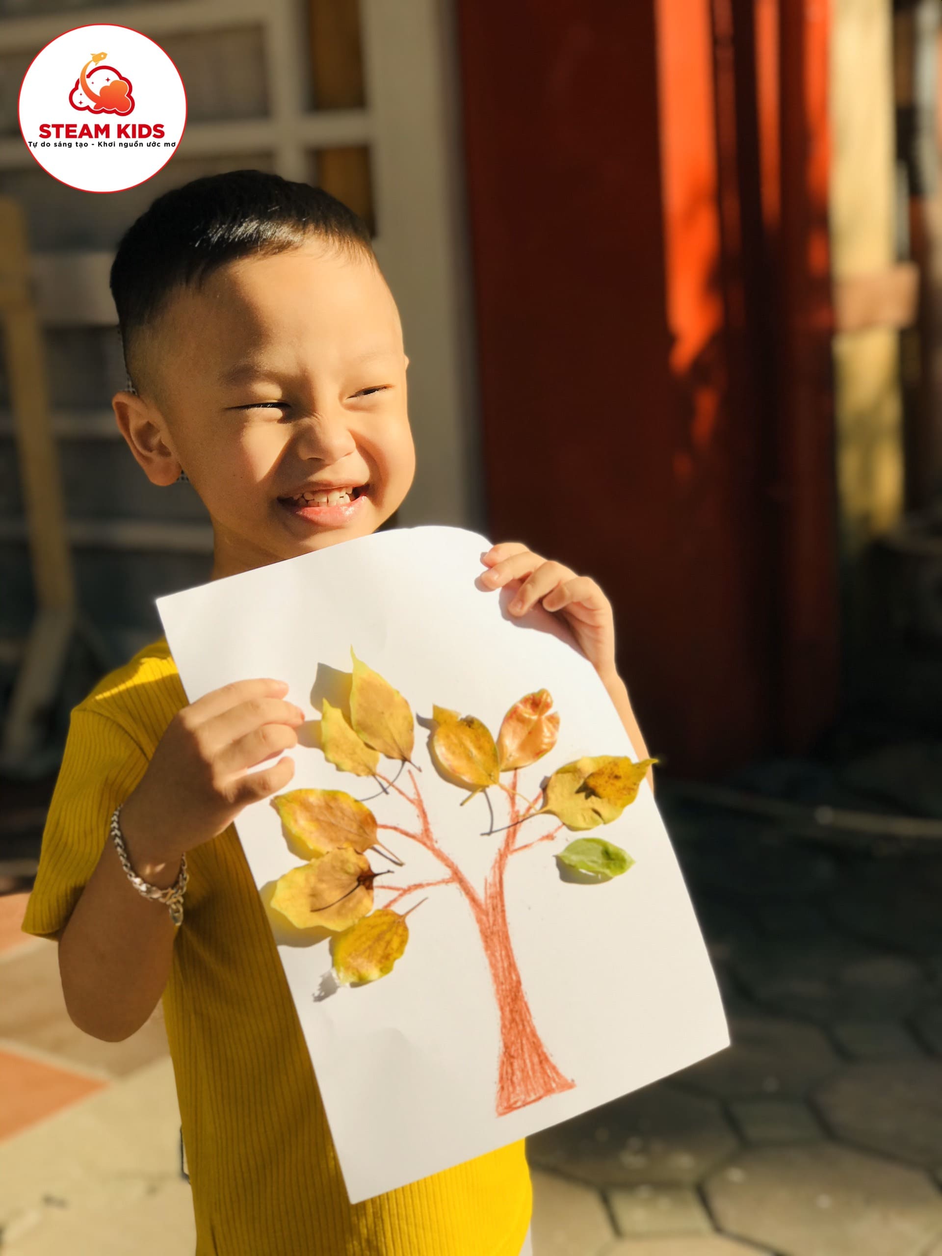 Bức Tranh Mang Tên Sắc Thu - Trường Mầm Non STEAM KIDS