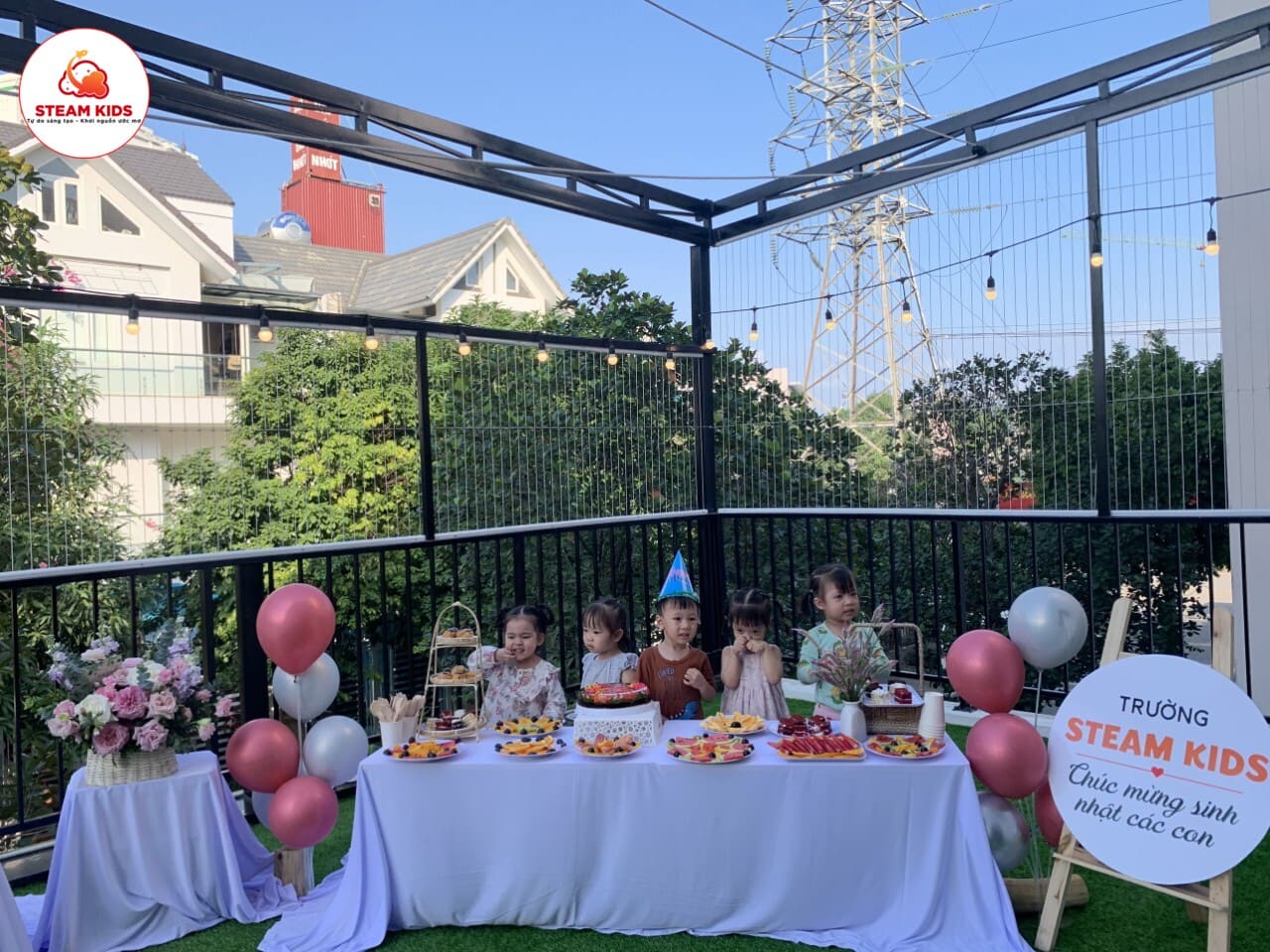 Bữa Tiệc Ấm Áp Mừng Sinh Nhật Các Bạn Nhỏ Tháng 11 - Trường Mầm Non STEAM KIDS