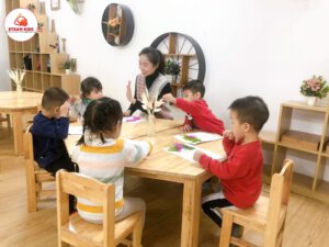 Hoạt Động: Sáng Tạo Từ Lá Cây Lớp Steam10 - Trường Mầm Non STEAM KIDS