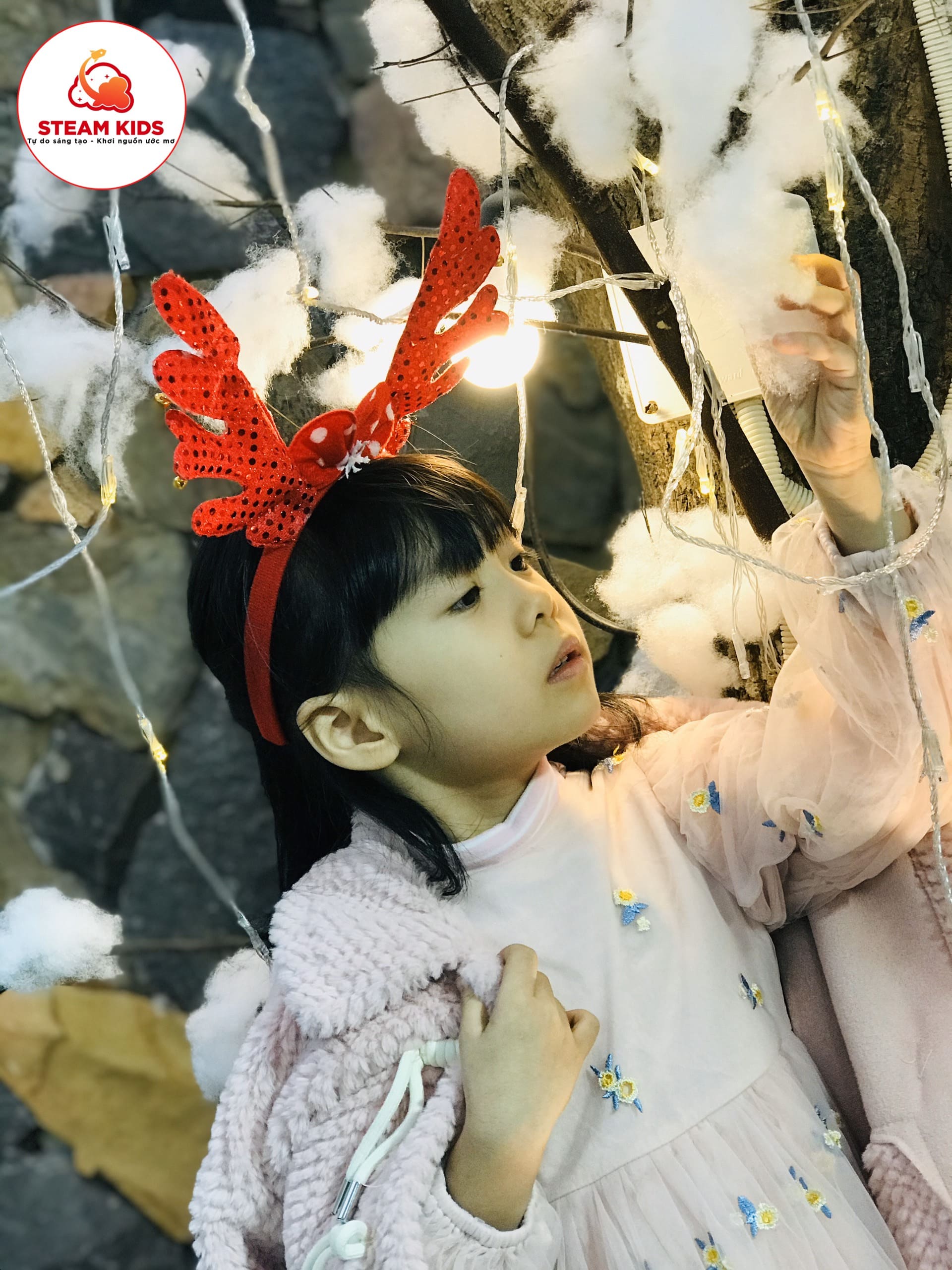 VUI ĐÓN GIÁNG SINH CÙNG CÁC BẠN NHỎ MẦM NON STEAM KIDS - Trường Mầm Non STEAM KIDS