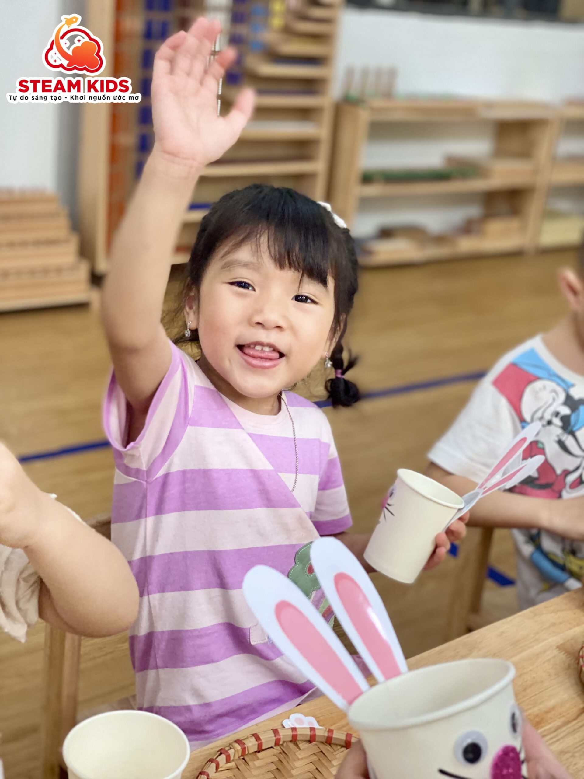 NGÀY THỨ 6 HẠNH PHÚC - Trường Mầm Non STEAM KIDS