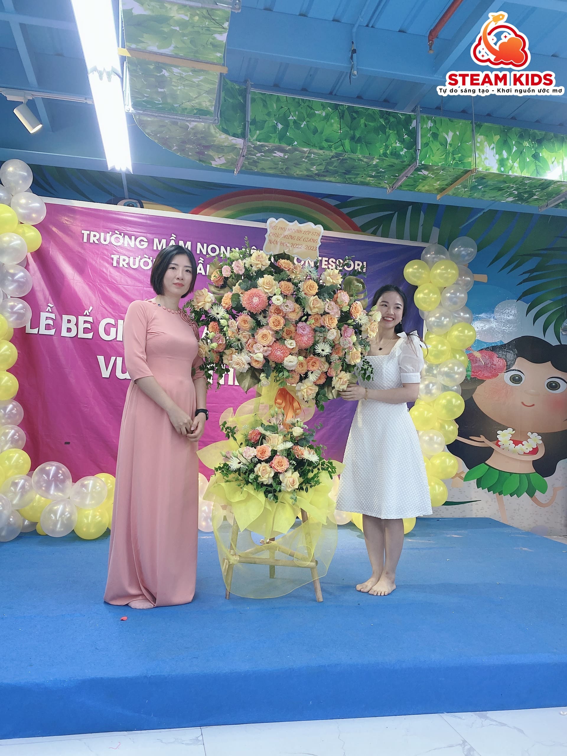 LỄ TỔNG KẾT NĂM HỌC 2022 - 2023 VÀ VUI TẾT THIẾU NHI 1/6 LỄ TỔNG KẾT NĂM HỌC 2022 - 2023 VÀ VUI TẾT THIẾU NHI 1/6 - Trường Mầm Non STEAM KIDS