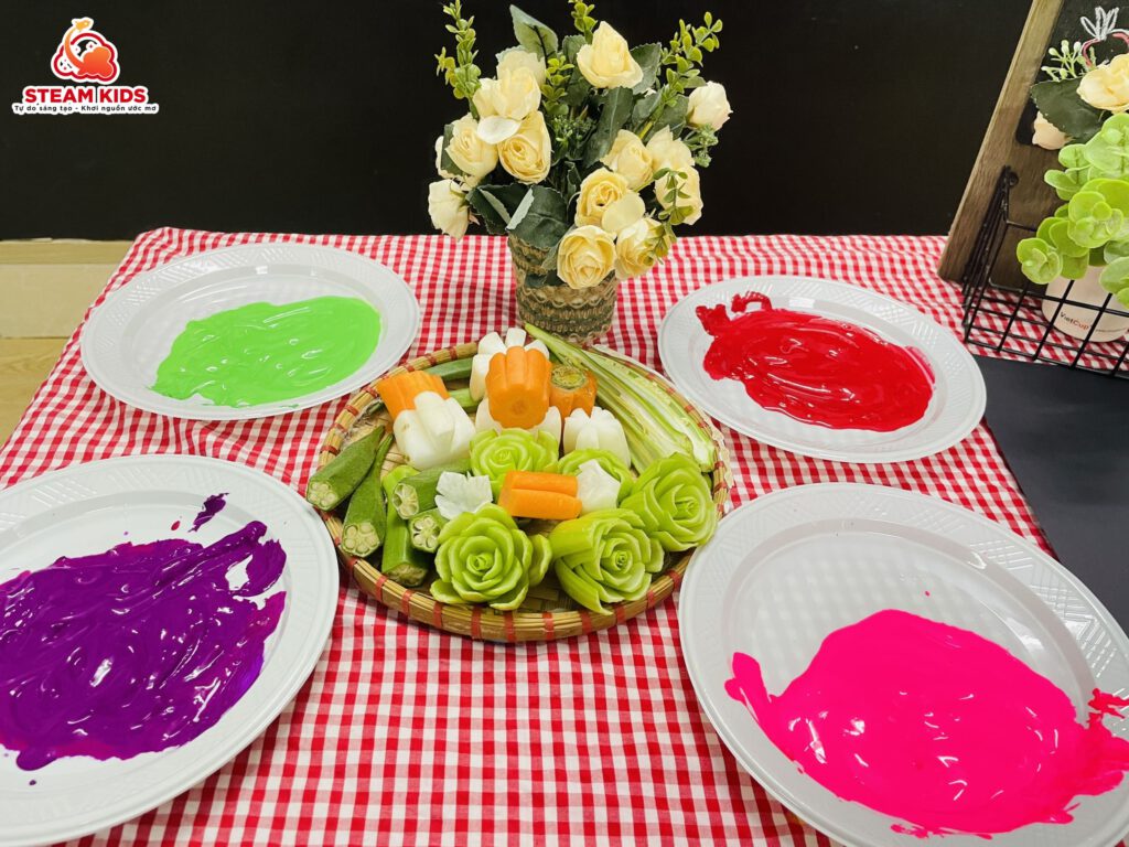 HOẠT ĐỘNG SÁNG TẠO TRANH TỪ RAU CỦ QUẢ - Trường Mầm Non STEAM KIDS