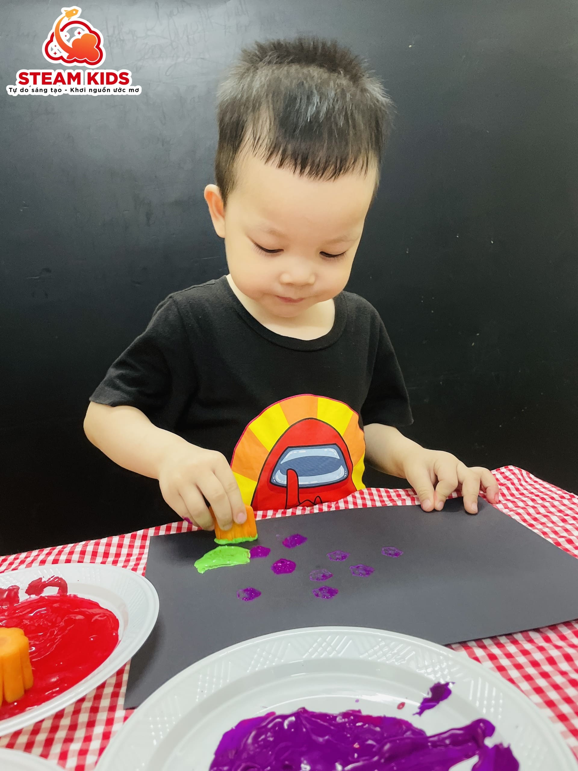 HOẠT ĐỘNG SÁNG TẠO TRANH TỪ RAU CỦ QUẢ - Trường Mầm Non STEAM KIDS