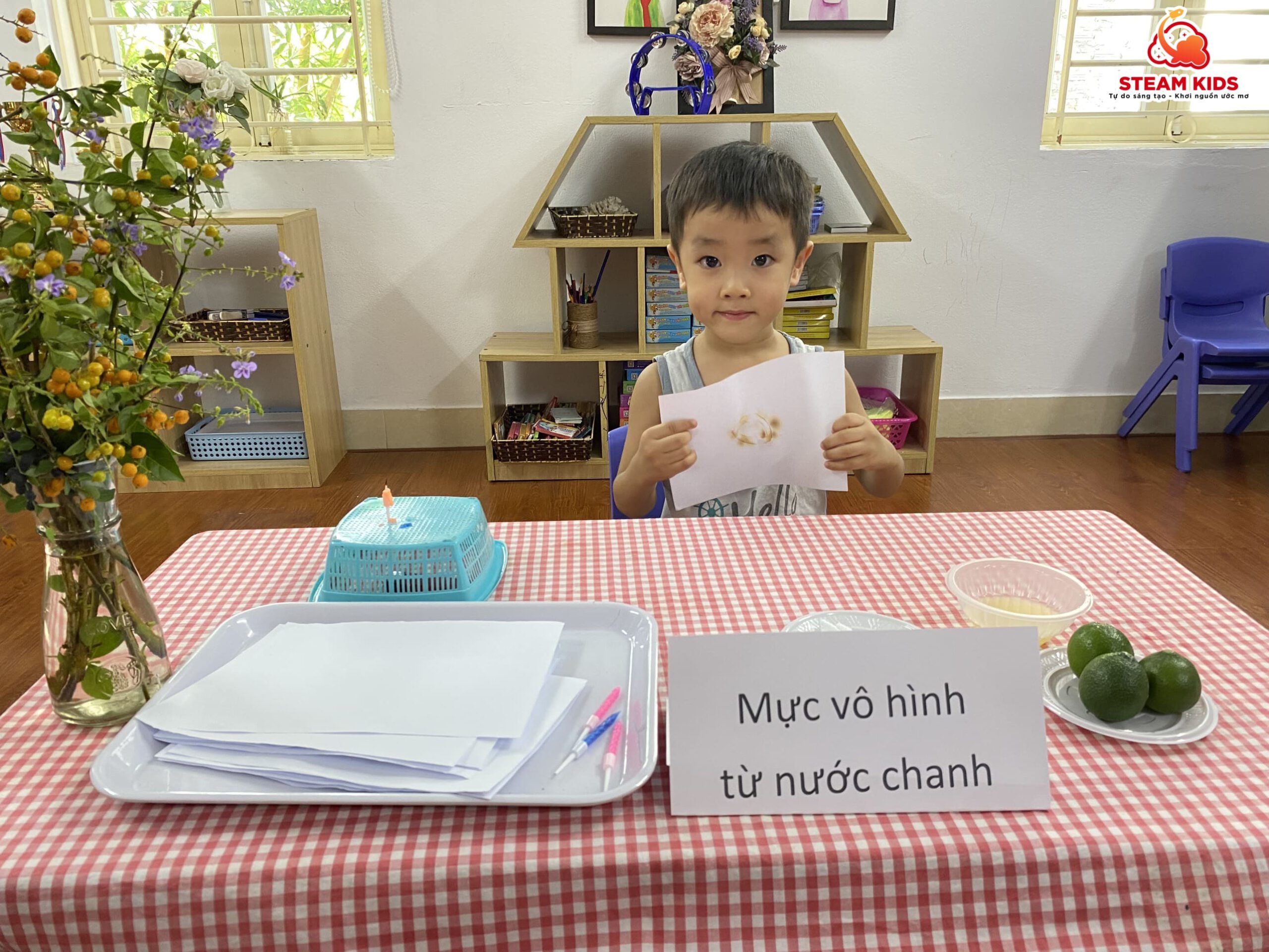 CÙNG CÁC BẠN NHỎ TÌM HIỂU VỀ HỆ MẶT TRỜI CÁC BẠN NHÉ! CÙNG CÁC BẠN NHỎ TÌM HIỂU VỀ HỆ MẶT TRỜI CÁC BẠN NHÉ! - Trường Mầm Non STEAM KIDS