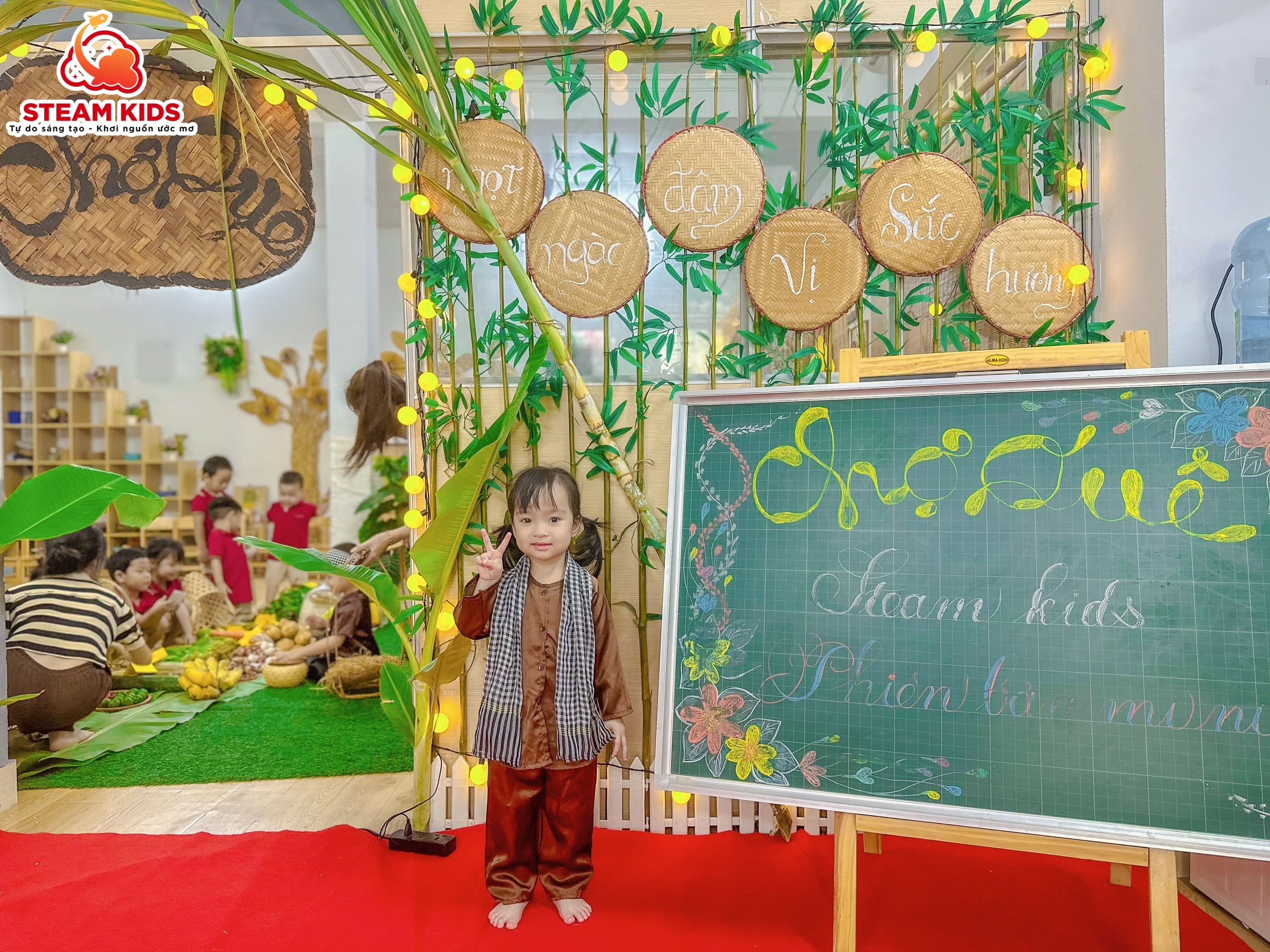 TRẢI NGHIỆM CHỢ QUÊ STEAM KIDS TRẢI NGHIỆM CHỢ QUÊ STEAM KIDS - Trường Mầm Non STEAM KIDS