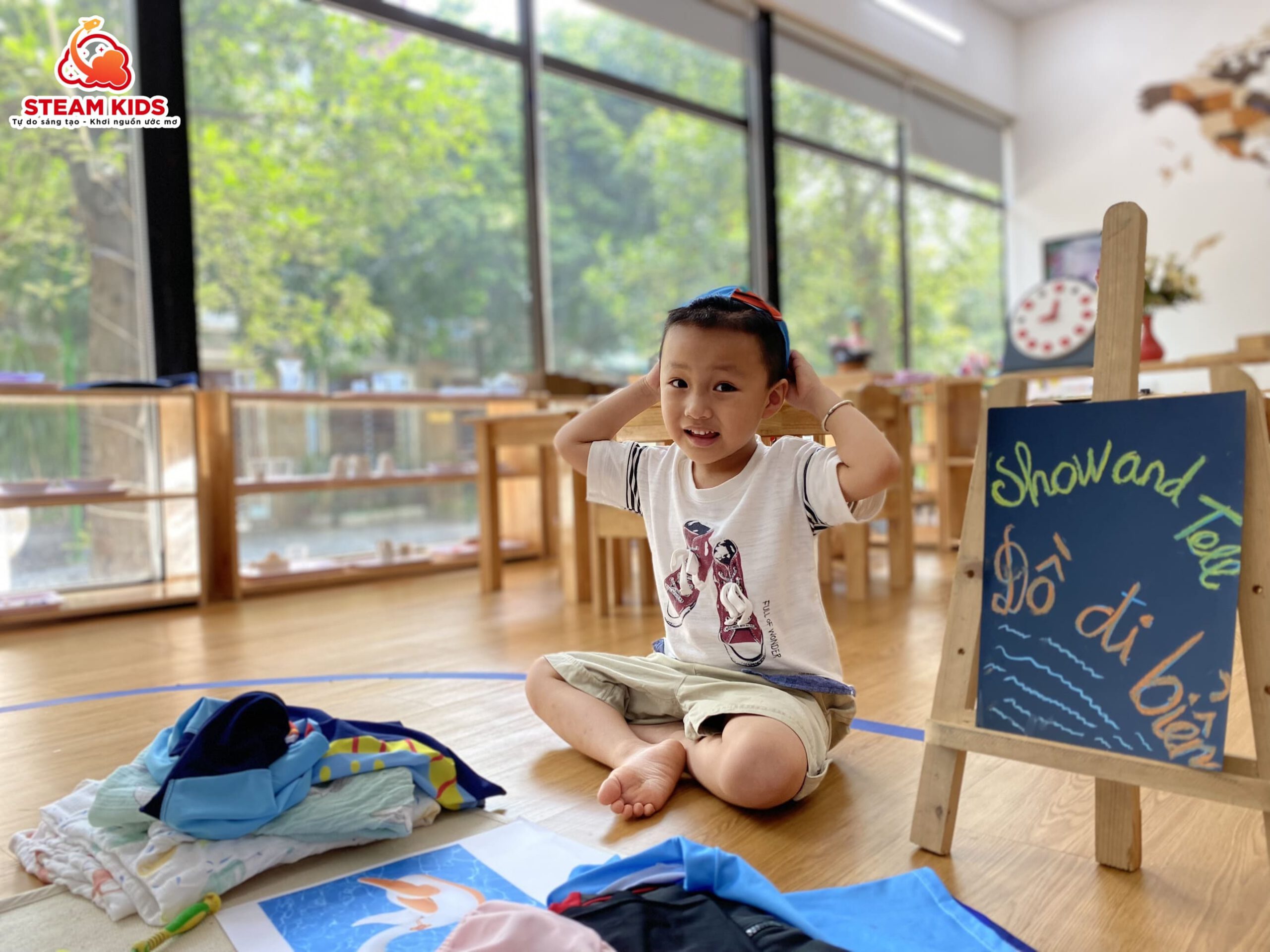 HOẠT ĐỘNG SHOW AND TELL HOẠT ĐỘNG SHOW AND TELL - Trường Mầm Non STEAM KIDS