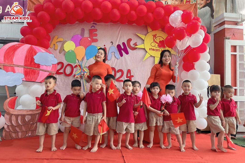 LỄ KHAI GIẢNG CHÀO MỪNG NĂM HỌC MỚI 2023 - 2024 LỄ KHAI GIẢNG CHÀO MỪNG NĂM HỌC MỚI 2023 - 2024 - Trường Mầm Non STEAM KIDS