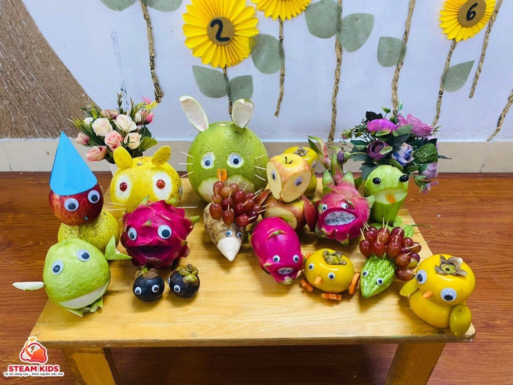 TRANG TRÍ MÂM CỖ TRUNG THU TRANG TRÍ MÂM CỖ TRUNG THU - Trường Mầm Non STEAM KIDS