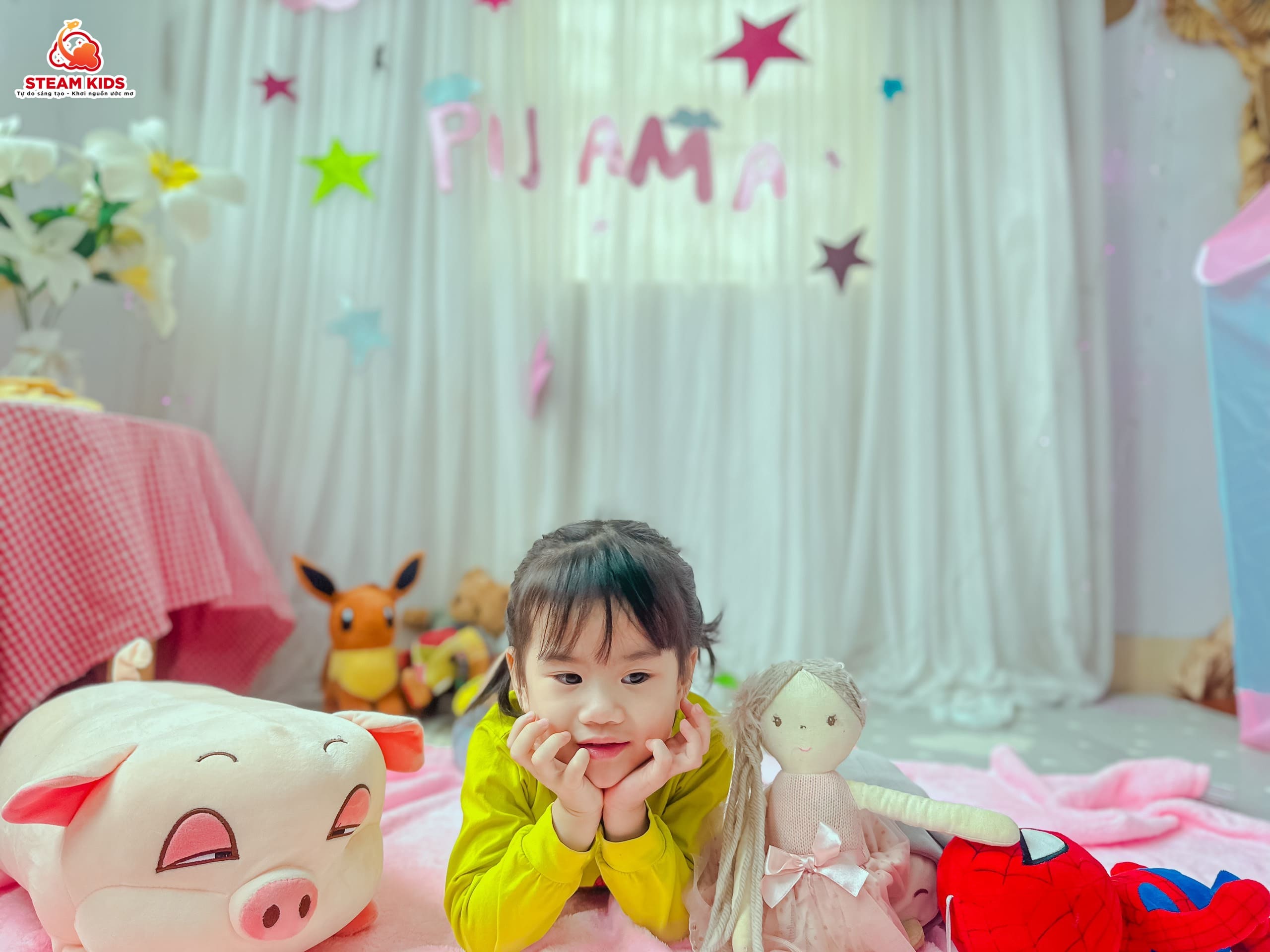 TRẢI NGHIỆM: “MY SCHOOL IS MY HOME” TRẢI NGHIỆM: “MY SCHOOL IS MY HOME” - Trường Mầm Non STEAM KIDS