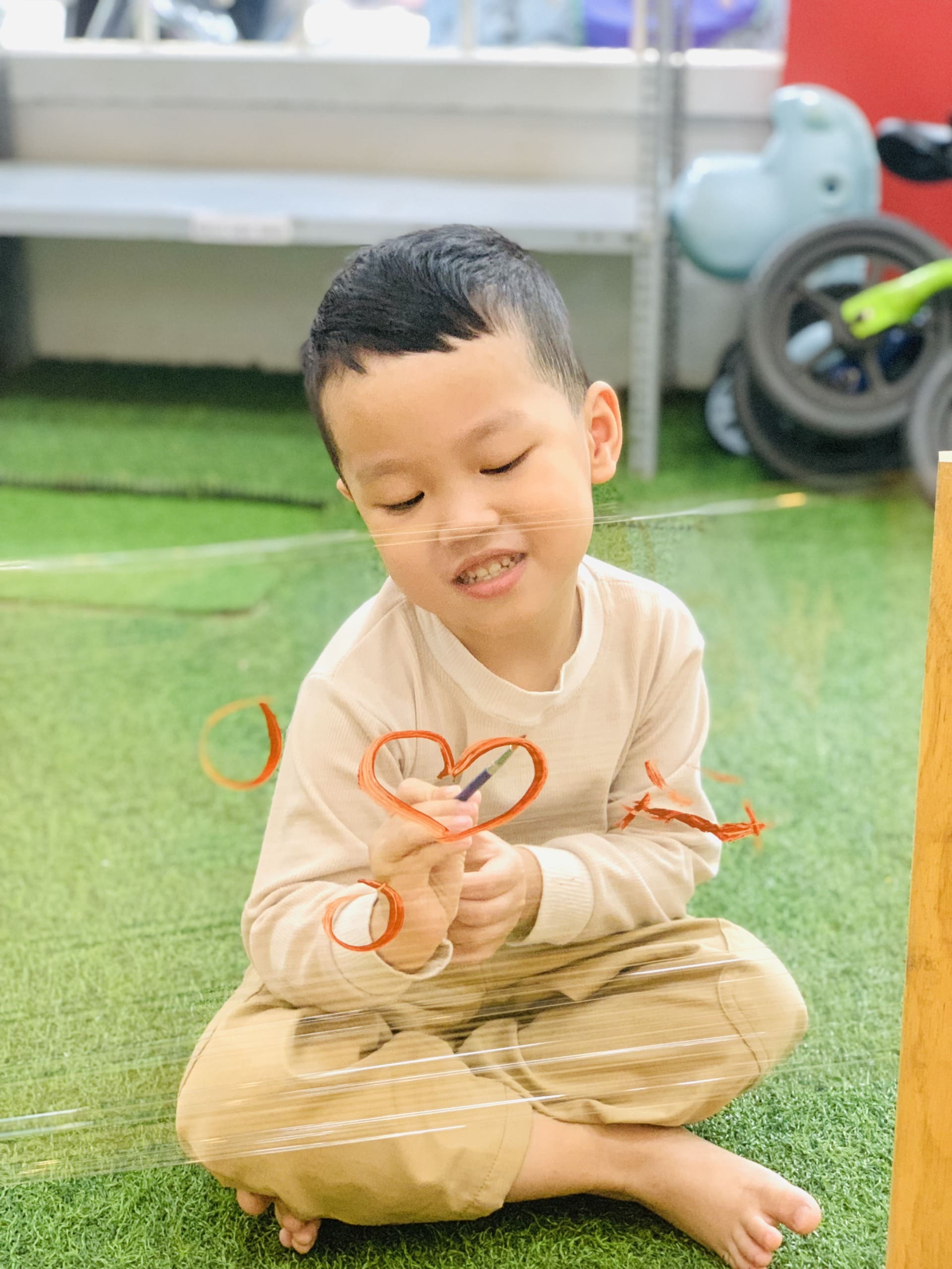 HOẠT ĐỘNG SÁNG TẠO: SÁNG TẠO TRANH TỪ MÀU NƯỚC HOẠT ĐỘNG SÁNG TẠO: SÁNG TẠO TRANH TỪ MÀU NƯỚC - Trường Mầm Non STEAM KIDS