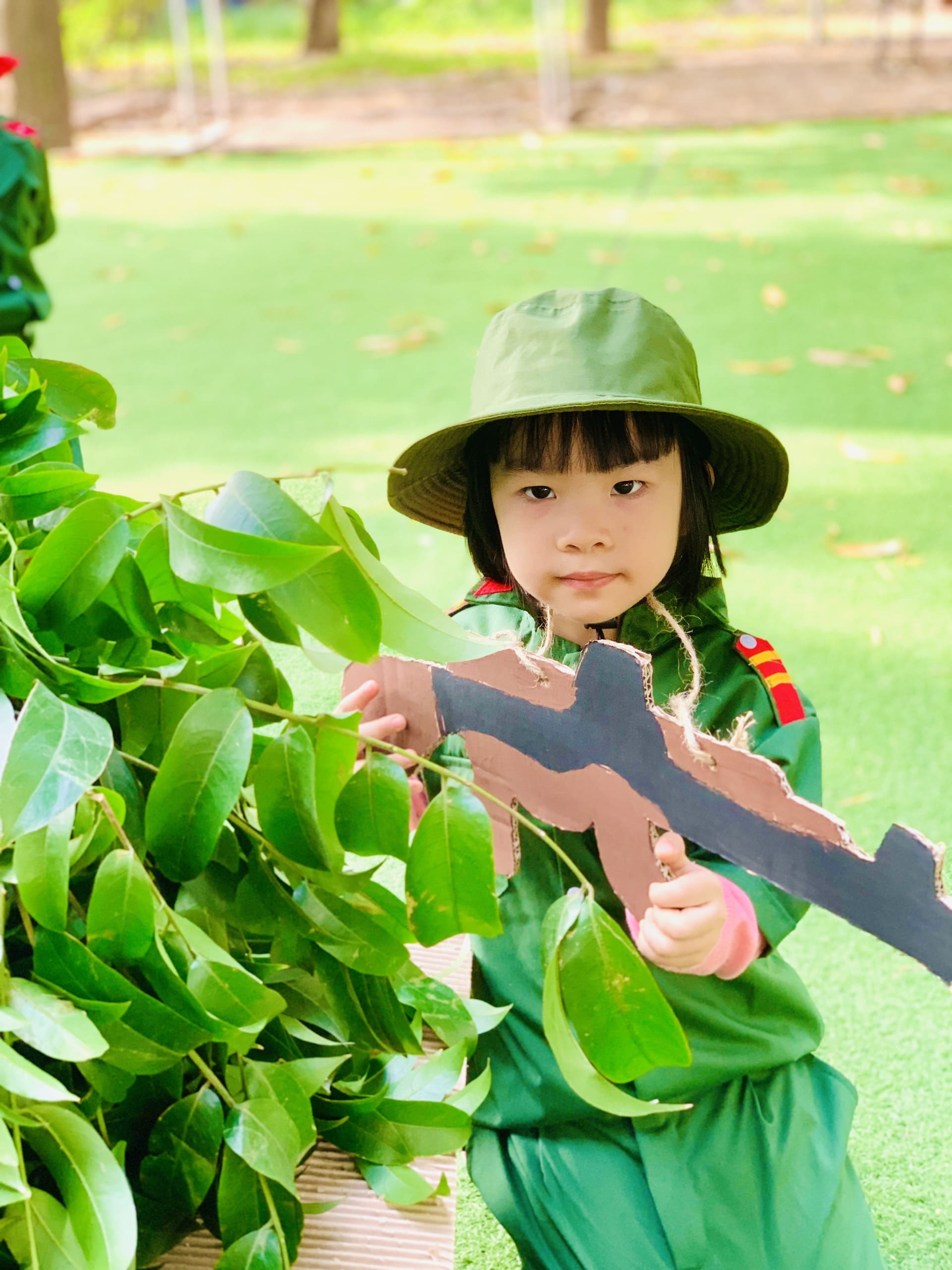 MỘT NGÀY LÀM CHÚ BỘ ĐỘI - Trường Mầm Non STEAM KIDS