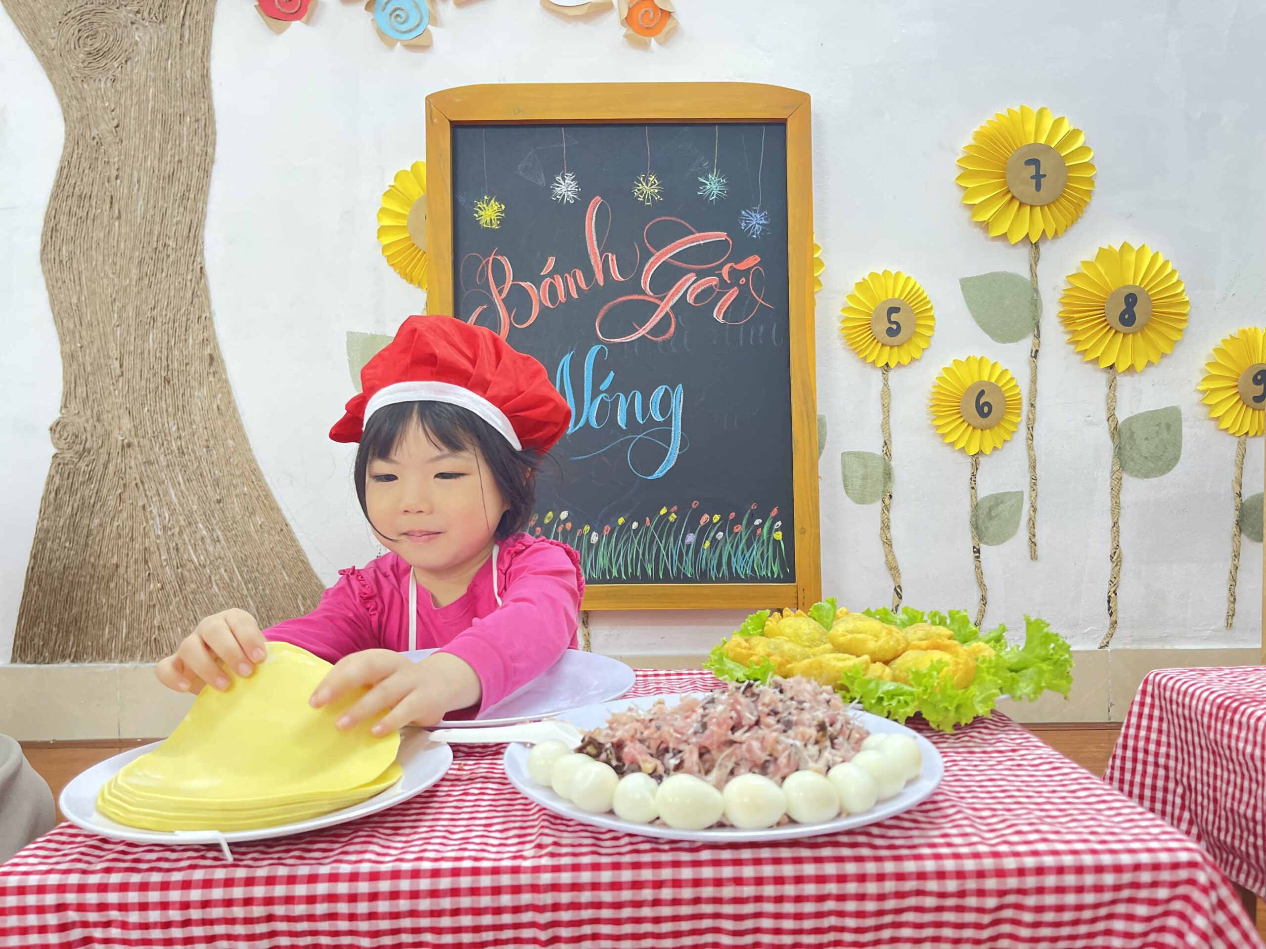 HOẠT ĐỘNG ẨM THỰC: BÁNH GỐI HOẠT ĐỘNG ẨM THỰC: BÁNH GỐI - Trường Mầm Non STEAM KIDS