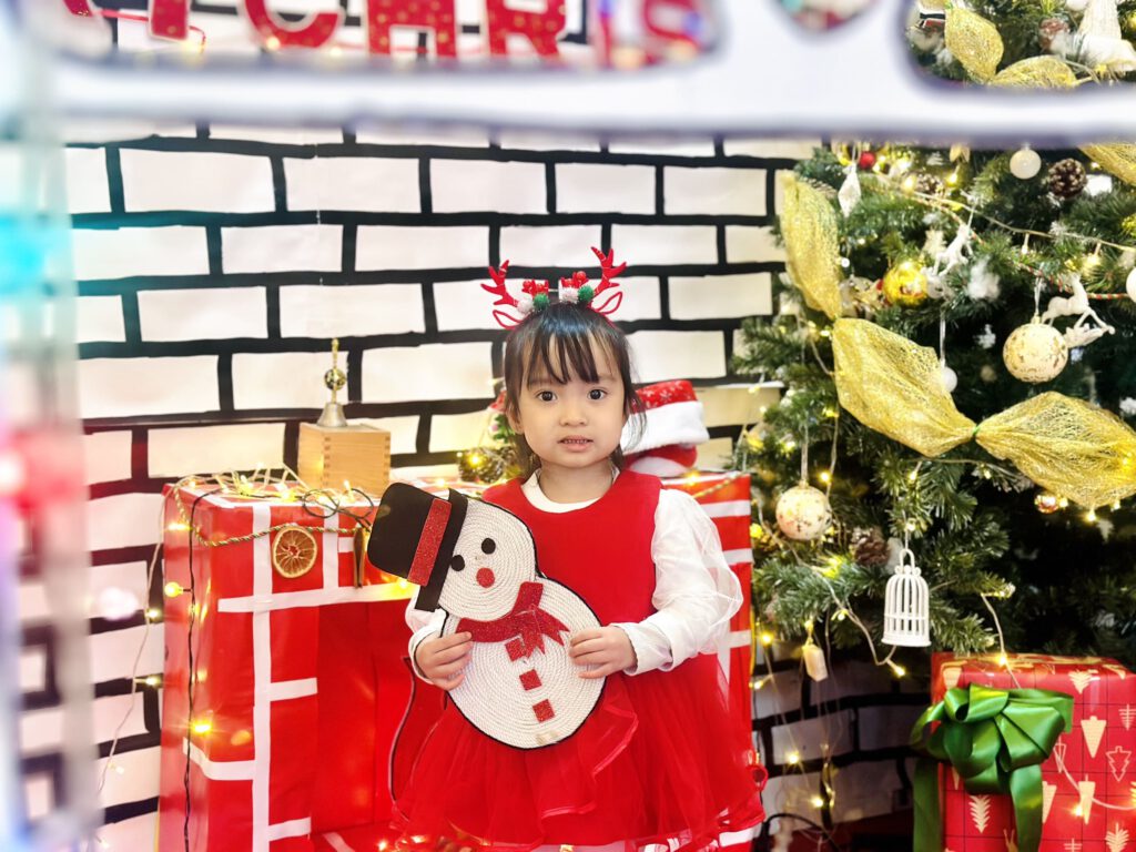 TRẢI NGHIỆM: CHÀO ĐÓN GIÁNG SINH AN LÀNH - Trường Mầm Non STEAM KIDS