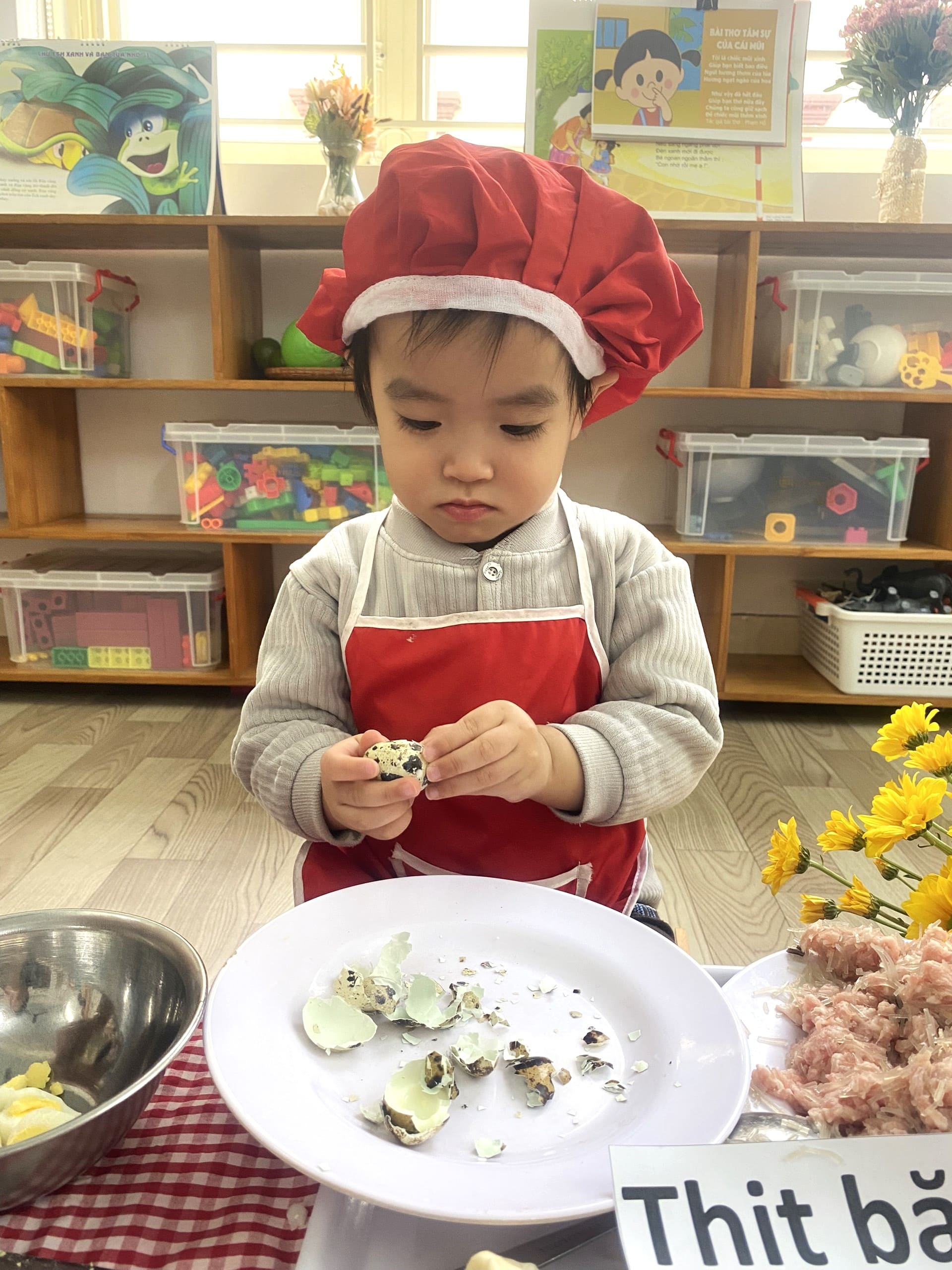 COOKING: BÉ LÀM BÁNH BAO COOKING: BÉ LÀM BÁNH BAO - Trường Mầm Non STEAM KIDS