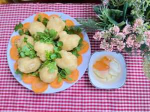 GÓC ẨM THỰC: LÀM BÁNH RÁN MẶN - Trường Mầm Non STEAM KIDS