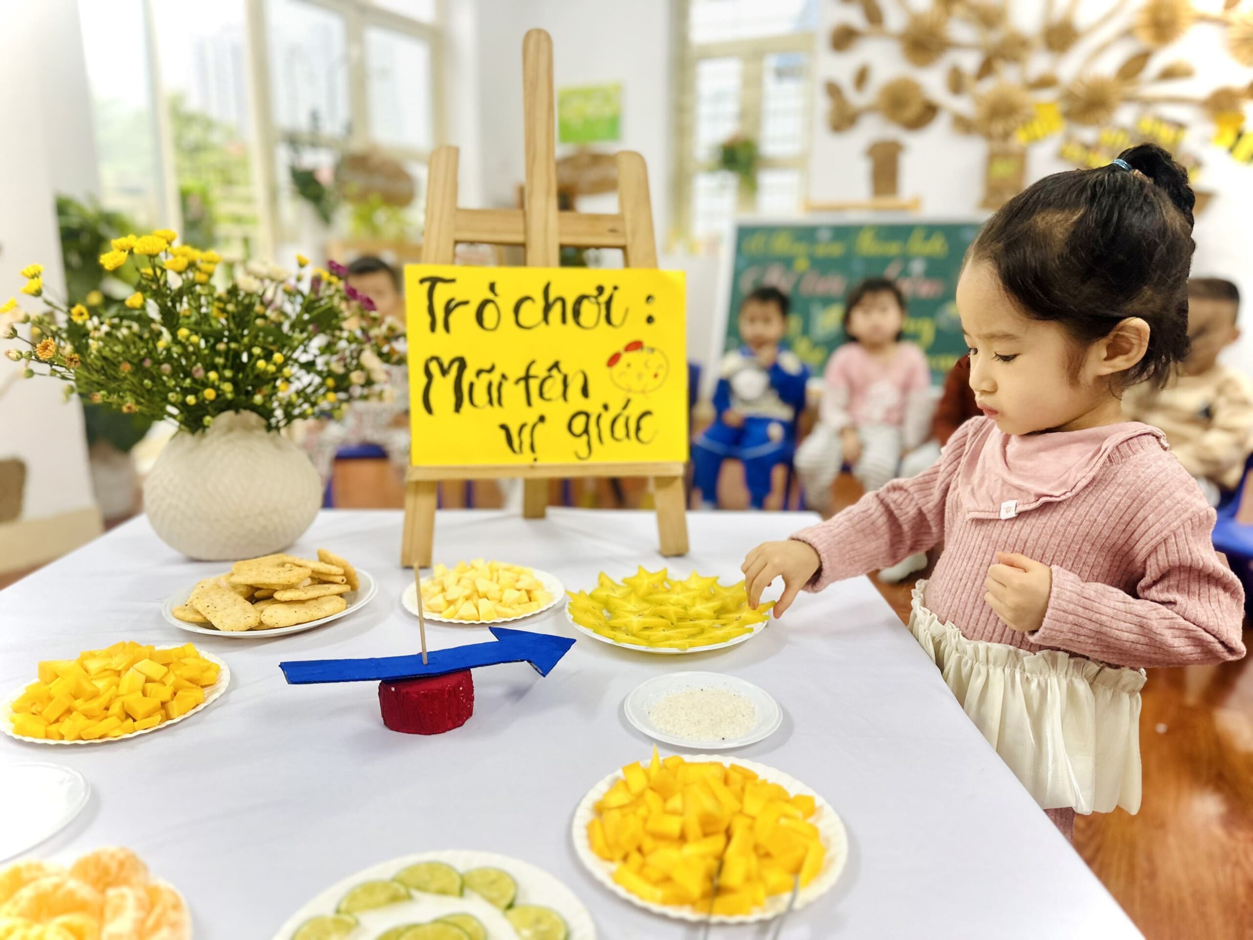 TRẢI NGHIỆM TRÒ CHƠI: MŨI TÊN VỊ GIÁC - Trường Mầm Non STEAM KIDS