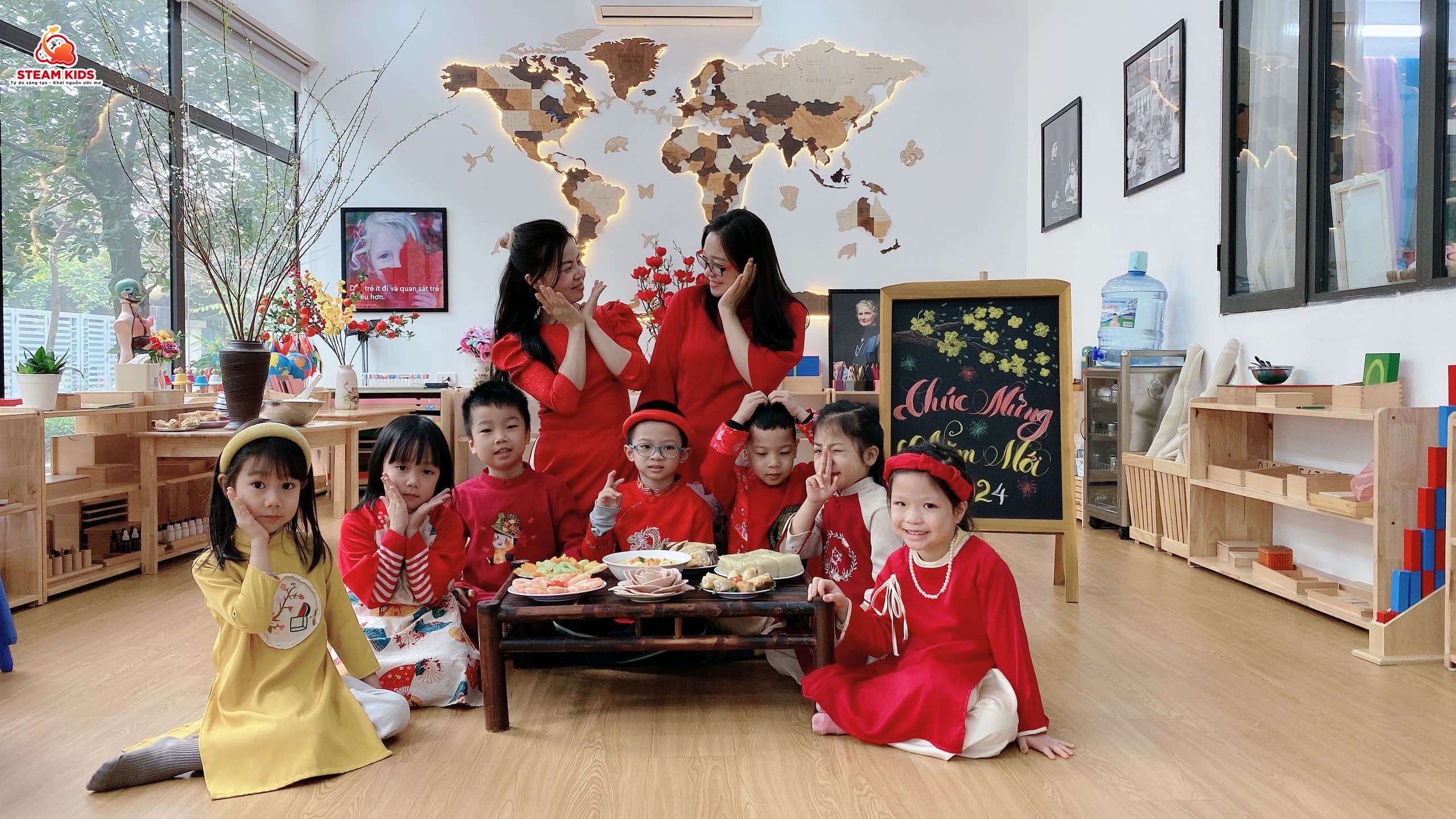 SUM VẦY BỮA CƠM TẤT NIÊN CUỐI NĂM - Trường Mầm Non STEAM KIDS