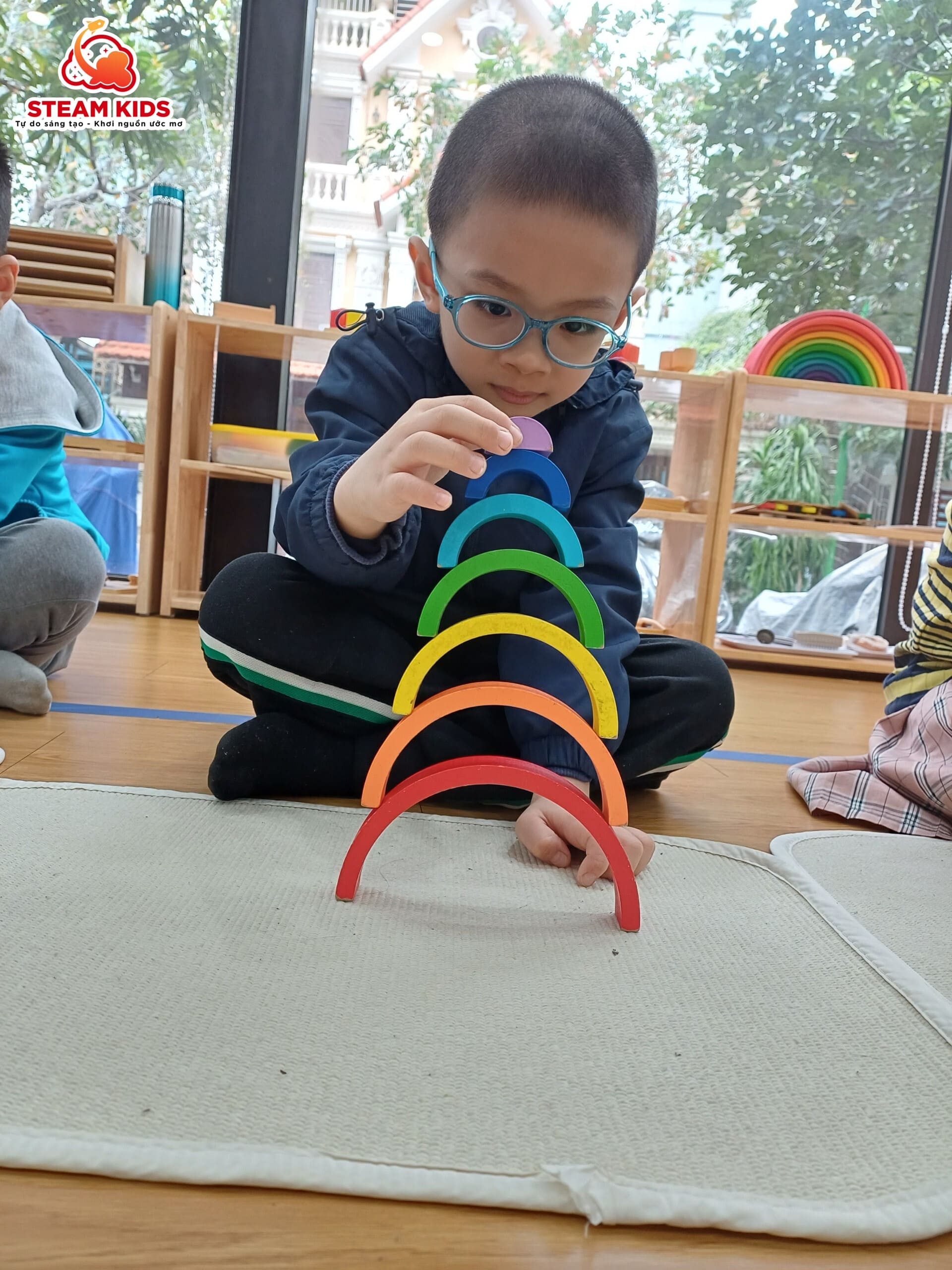 RÈN LUYỆN KỸ NĂNG TẬP TRUNG - Trường Mầm Non STEAM KIDS