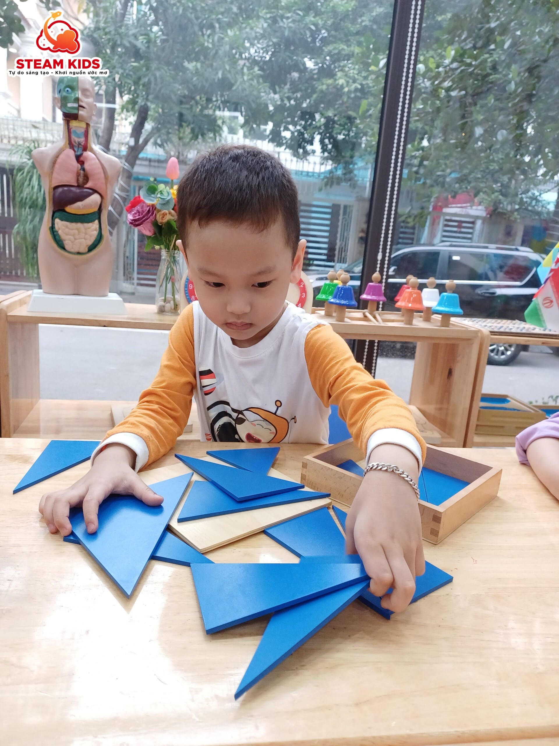 RÈN LUYỆN KỸ NĂNG TẬP TRUNG - Trường Mầm Non STEAM KIDS