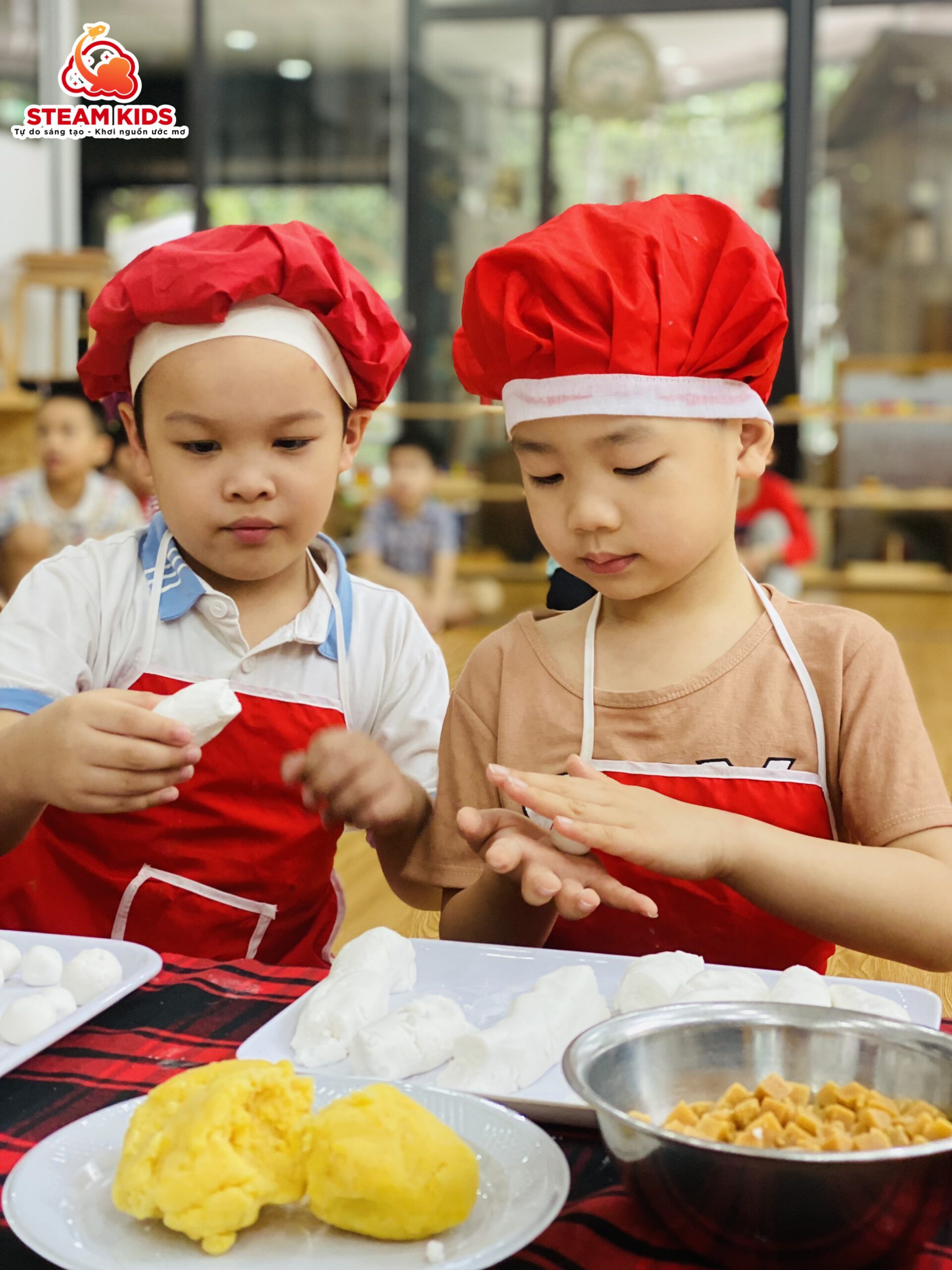 TẾT HÀN THỰC - BÉ TRẢI NGHIỆM LÀM BÁNH TRÔI - Trường Mầm Non STEAM KIDS