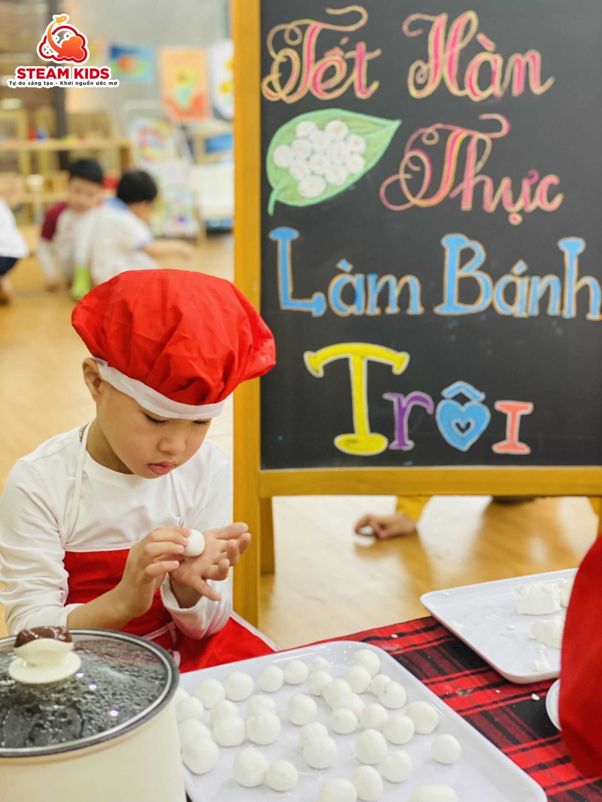 TẾT HÀN THỰC - BÉ TRẢI NGHIỆM LÀM BÁNH TRÔI - Trường Mầm Non STEAM KIDS