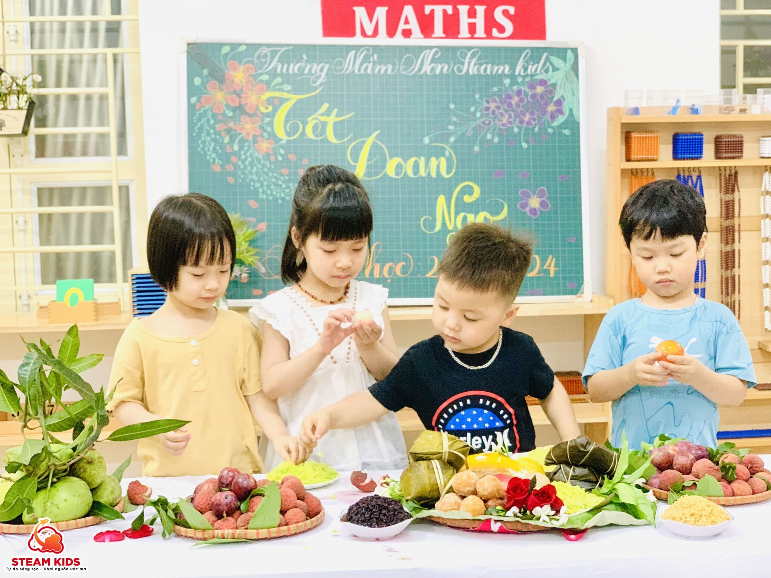 HOẠT ĐỘNG TRẢI NGHIỆM: TẾT ĐOAN NGỌ HOẠT ĐỘNG TRẢI NGHIỆM: TẾT ĐOAN NGỌ - Trường Mầm Non STEAM KIDS