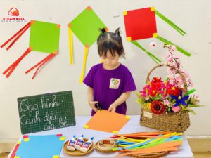 TẠO HÌNH: CÁNH DIỀU CỦA BÉ - Trường Mầm Non STEAM KIDS