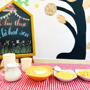 ẨM THỰC CHÈ SEN - STEAM 8 - Trường Mầm Non STEAM KIDS